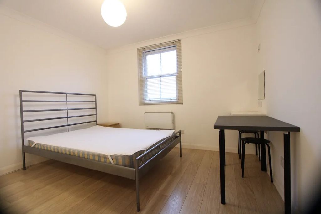 Property photo 1 of 1