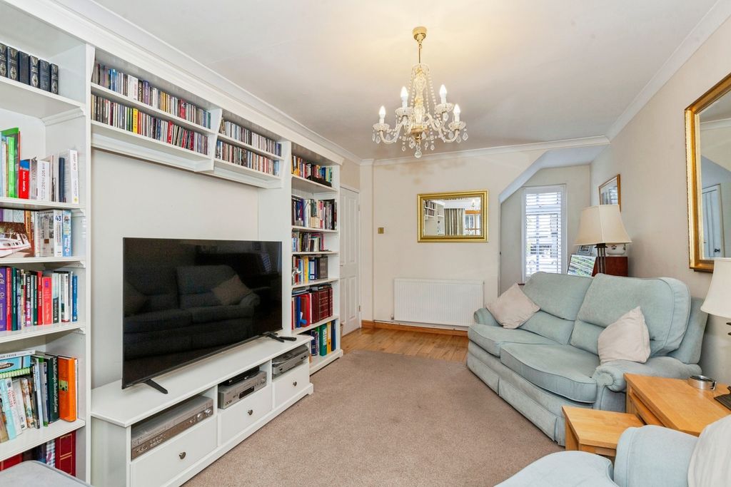 Property photo 3 of 15 Living Room