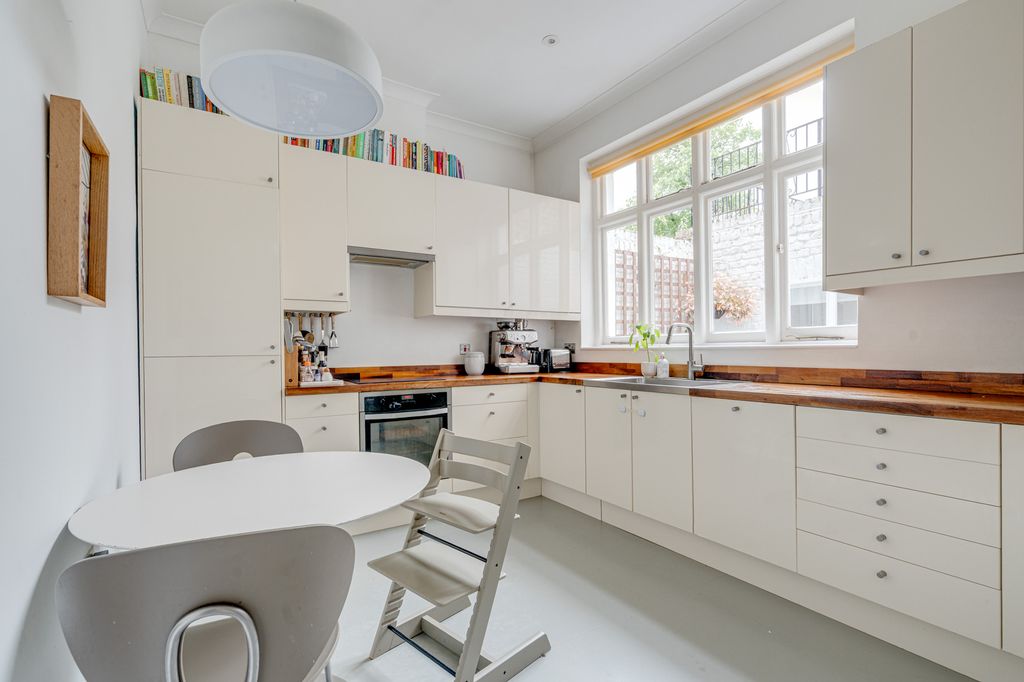 Property photo 3 of 13 Dsc05917Hdr