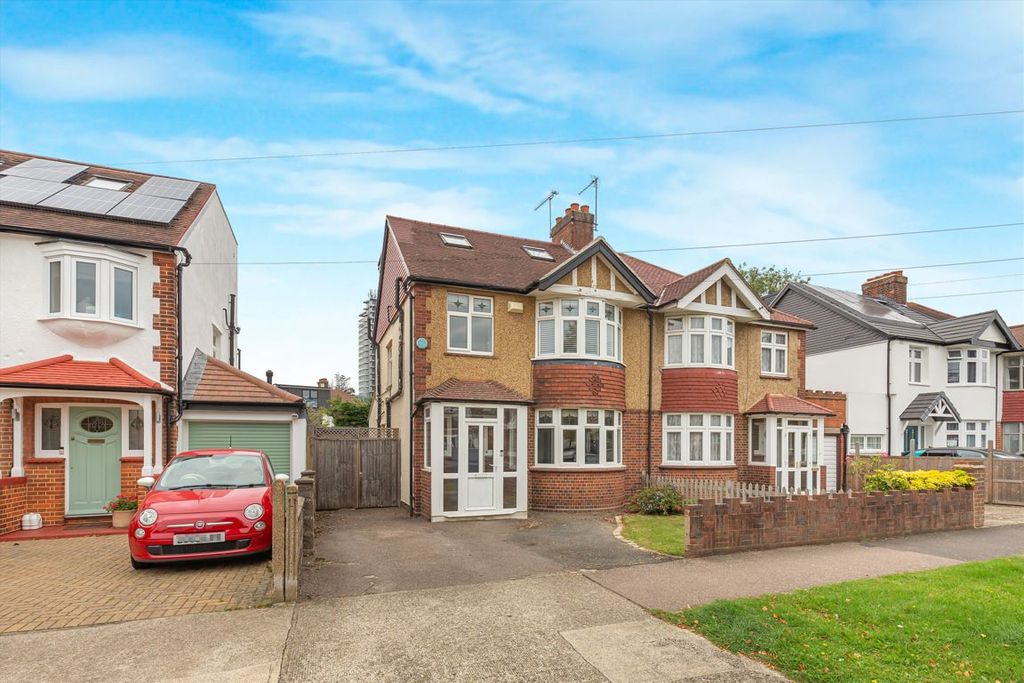 Property photo 1 of 9