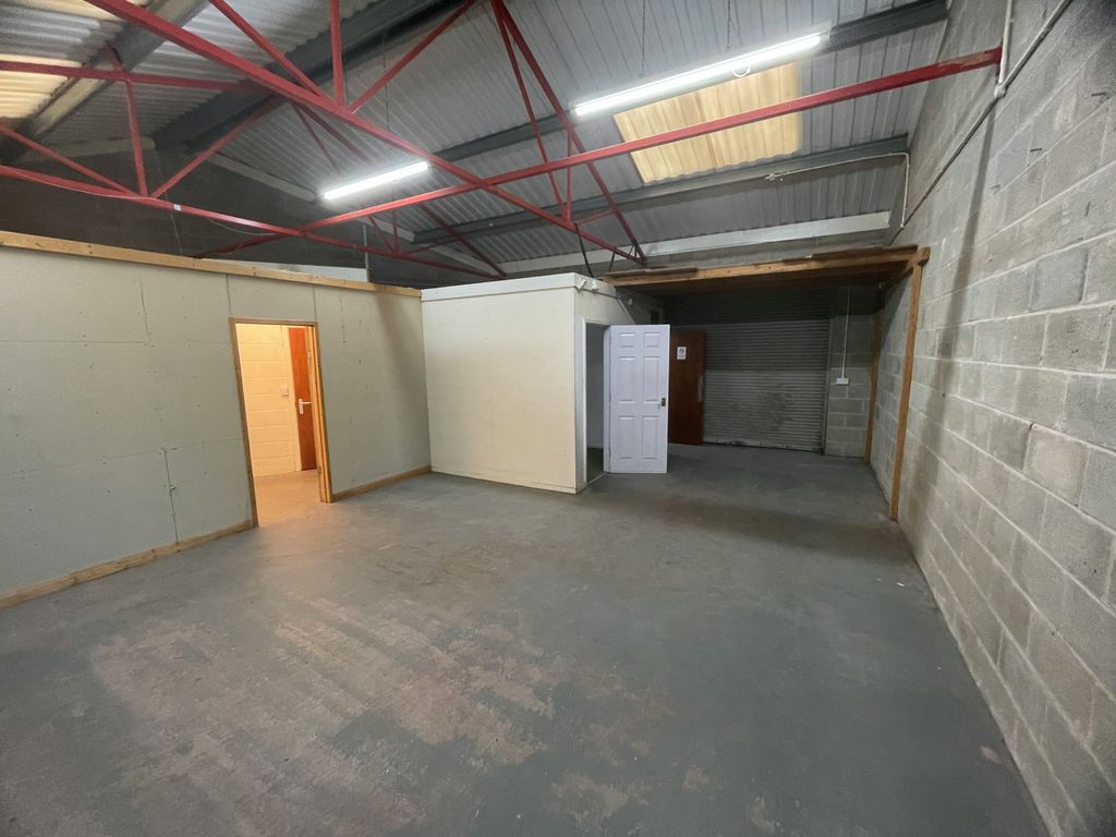 Property photo 2 of 6 Img_7141.Jpg