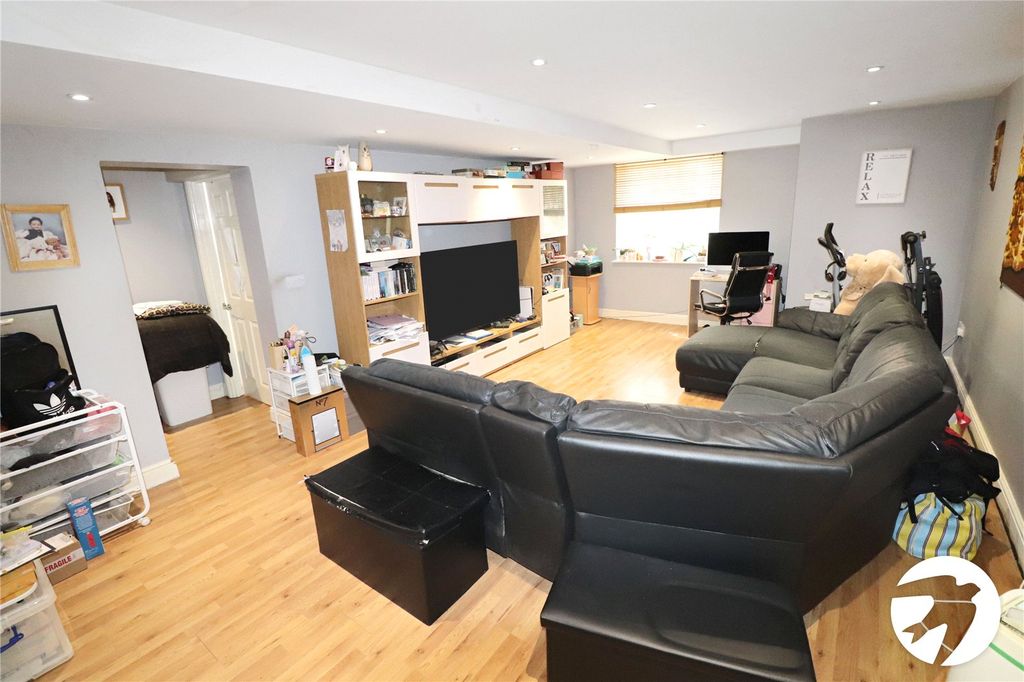 Property photo 1 of 11 Picture No. 04