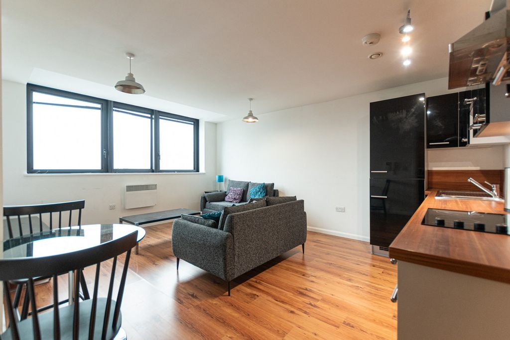 Property photo 3 of 20