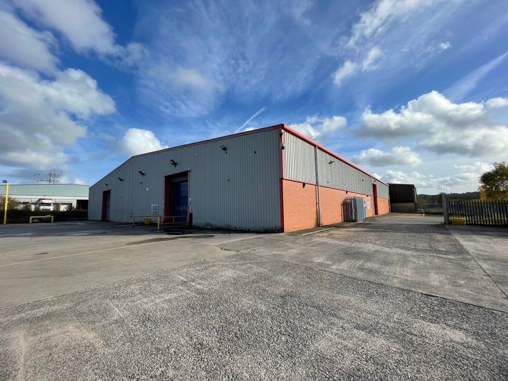 Property photo 1 of 9 Photo 3