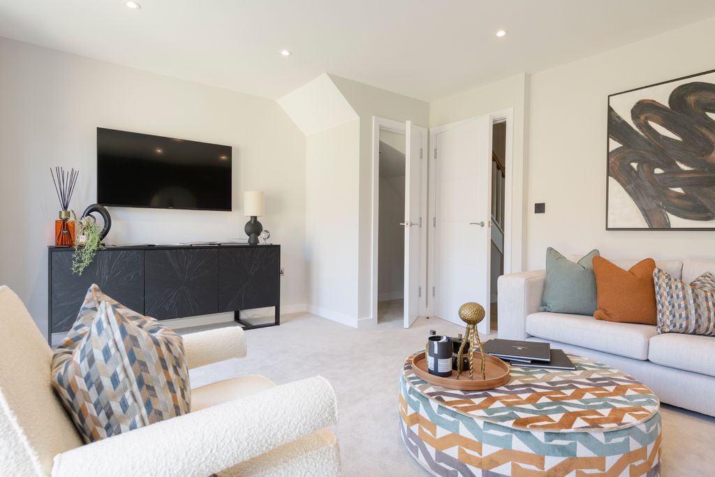 Property photo 3 of 13