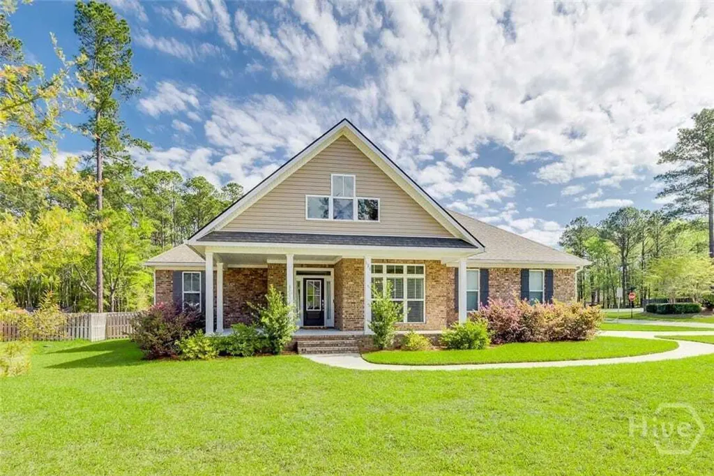Property photo 1 of 31
