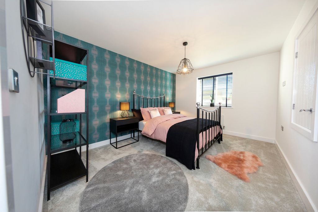 Property photo 3 of 13