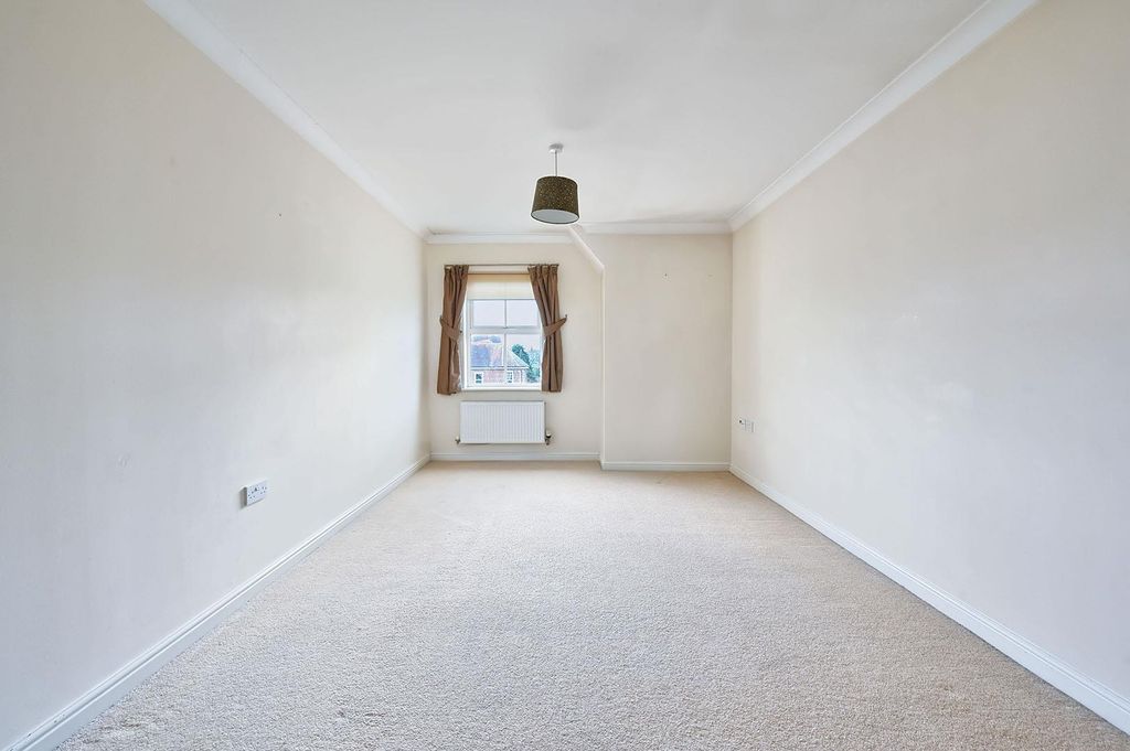 Property photo 3 of 14 11 Nazareth Close - Tn402Lf - Photos (2).Jpg