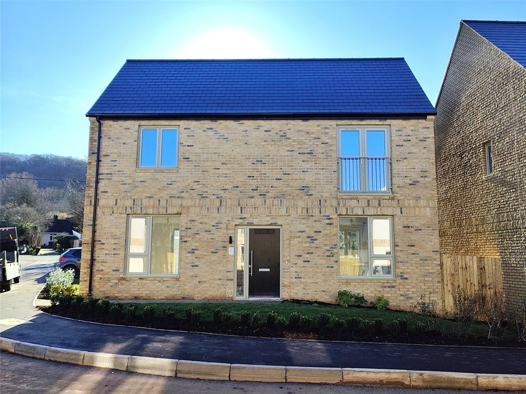 Property photo 1 of 10 The Sutton