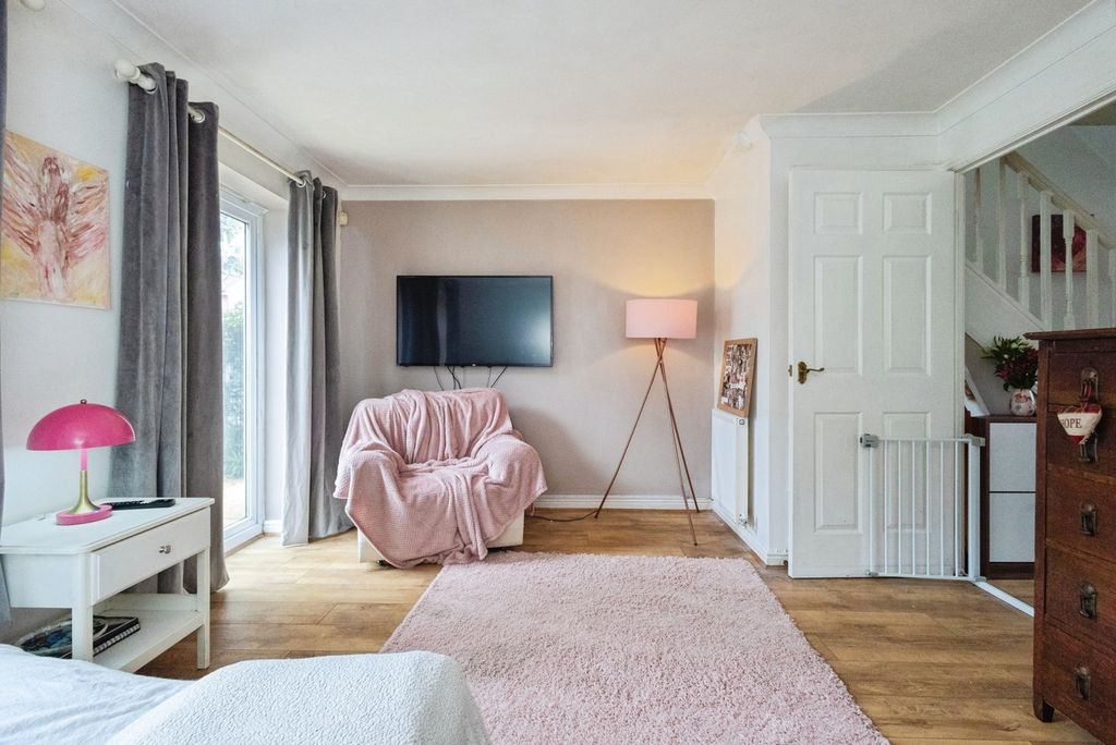 Property photo 3 of 29 Pbox-Img.Jpg