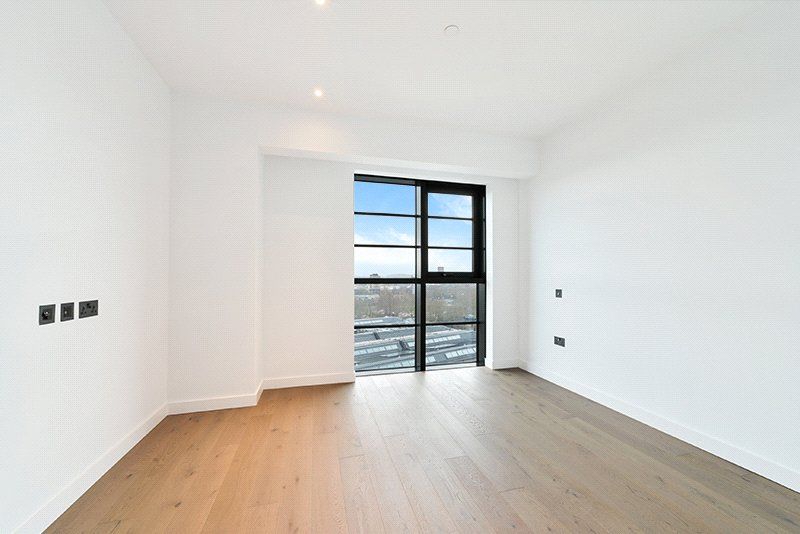 Property photo 3 of 8 Picture No. 09