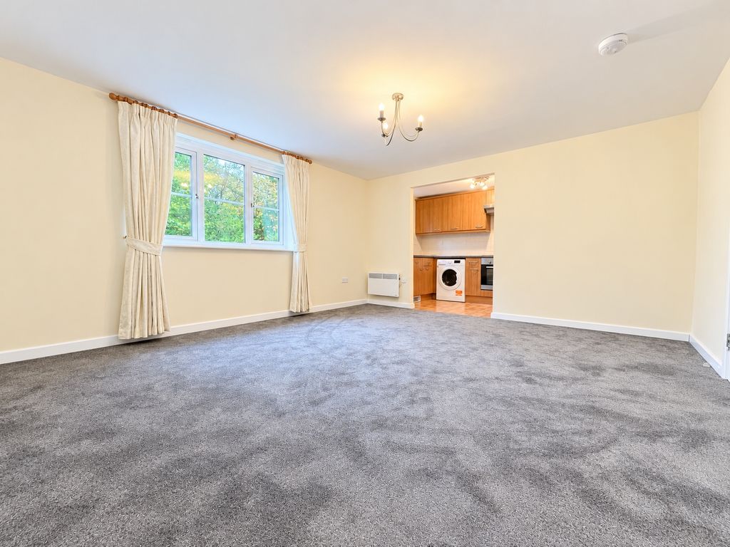 Property photo 3 of 13 Picture No. 24