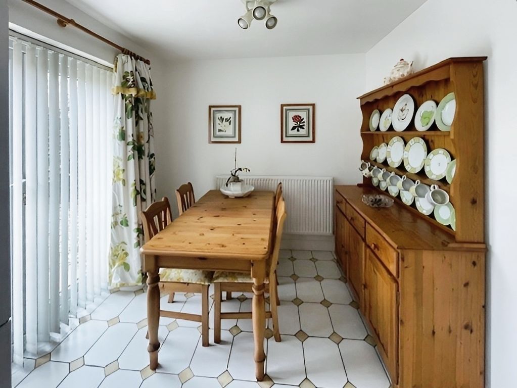Property photo 3 of 30