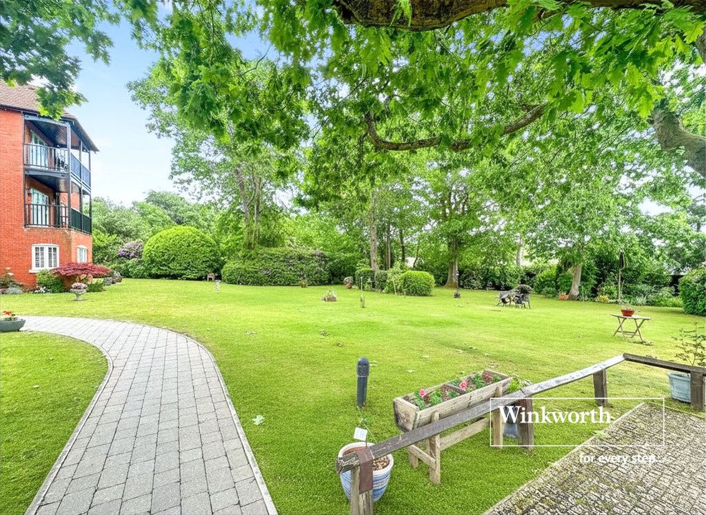 Additional image 13 of 2 bed flat for saleWhincroft Close, Ferndown, Dorset BH22