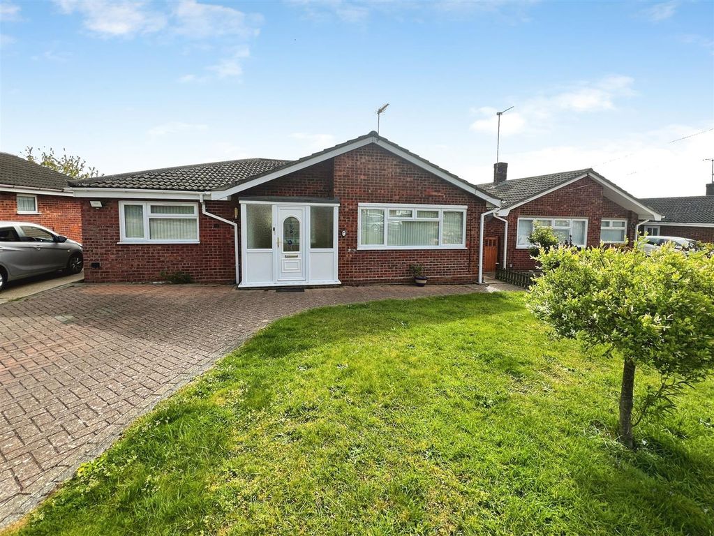 Property photo 1 of 14 Front