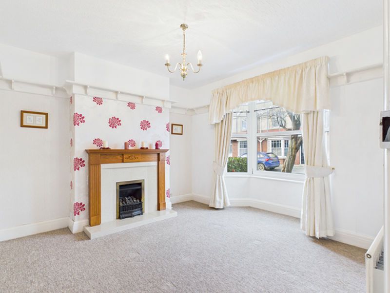 Property photo 3 of 18 Photo 12