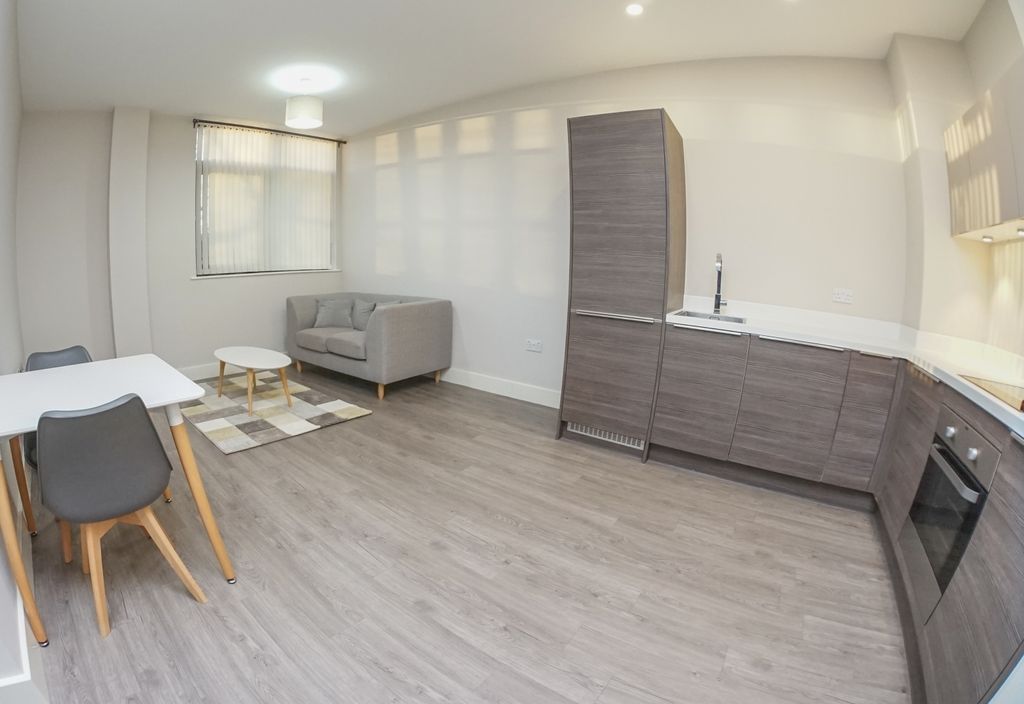 Property photo 2 of 6