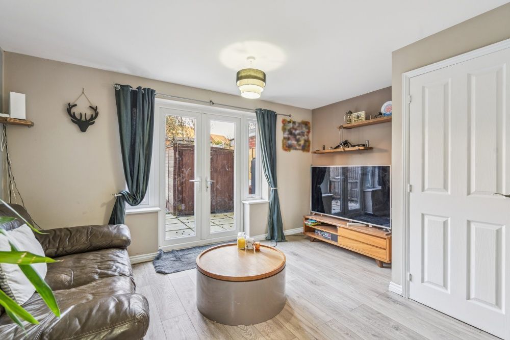 Property photo 3 of 14