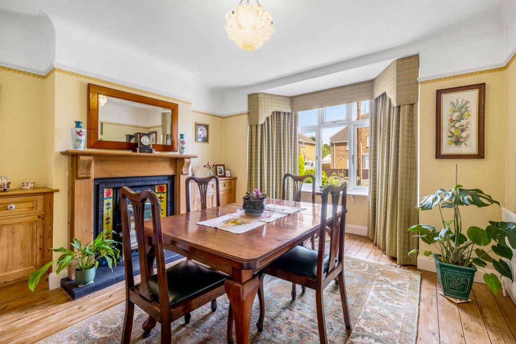 Property photo 2 of 24 18 Linden Way (Boston)-19