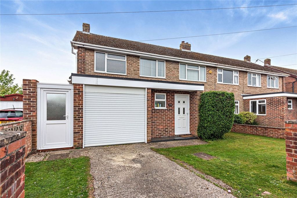 Property photo 1 of 18 Picture No. 05