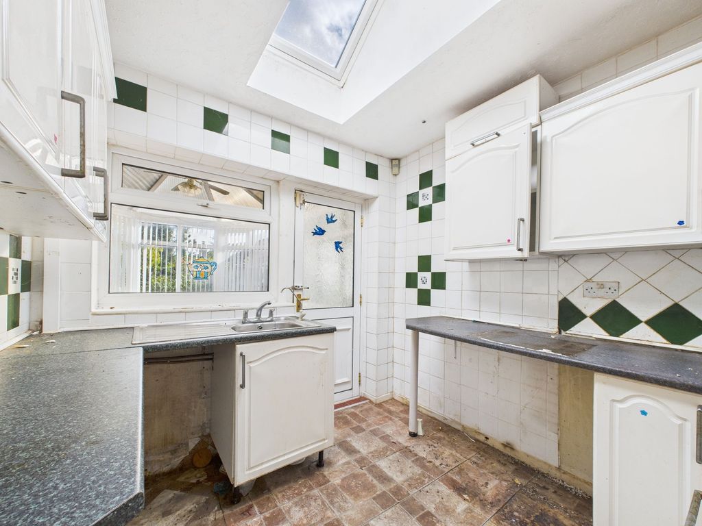 Property photo 3 of 24