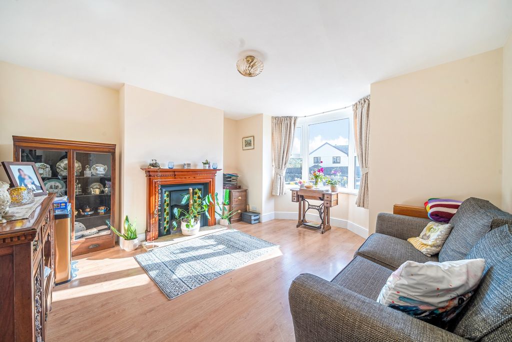Property photo 3 of 24 1535733 (13)