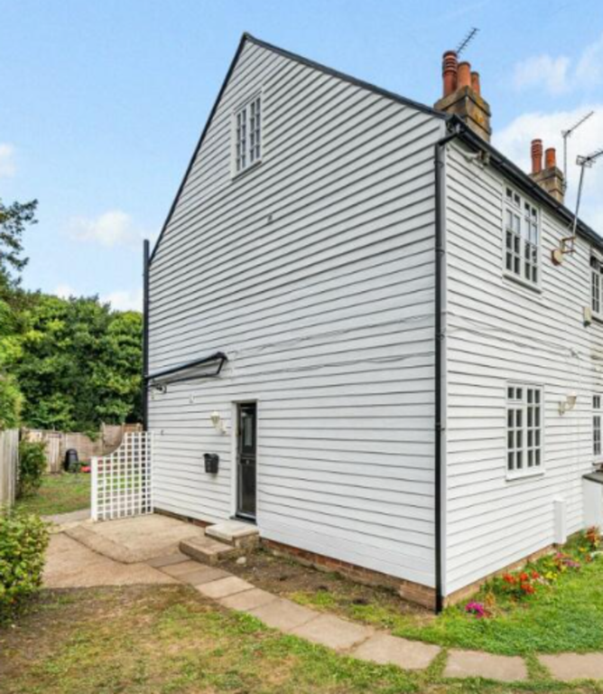 Property photo 1 of 38