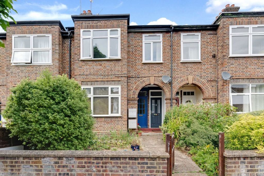 Property photo 1 of 6