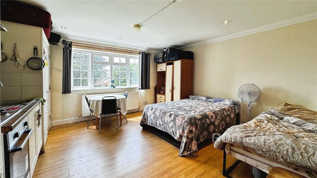 Additional image 20 of 9 bed detached house for saleManor Road, Aldershot, Hampshire GU11
