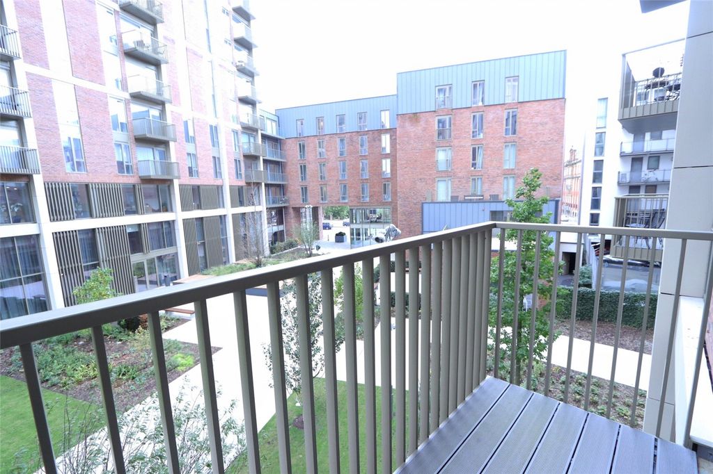 Property photo 3 of 15 Picture No. 27