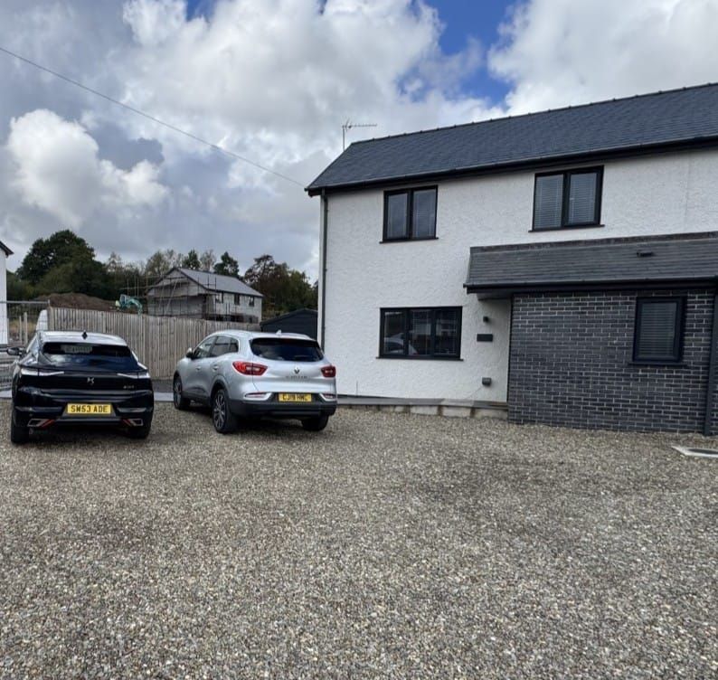 Property photo 1 of 41