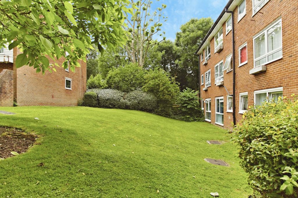 Property photo 3 of 12 Pbox-Img.Jpg