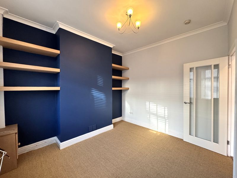 Property photo 3 of 20 Photo 5