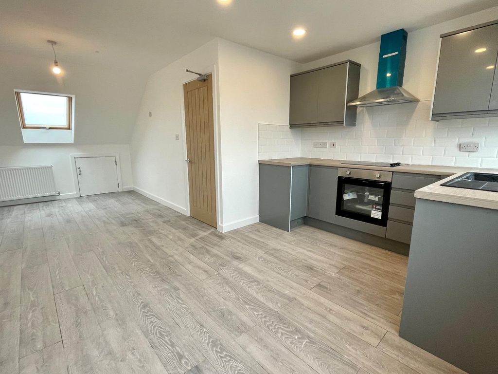 Property photo 2 of 7 882D741F-1674-462E-88Bf-E870A378F4C9.Jpeg