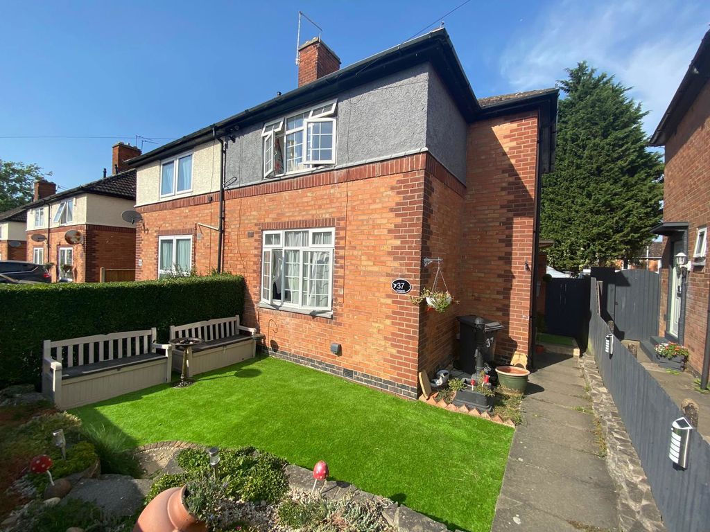 Property photo 2 of 13