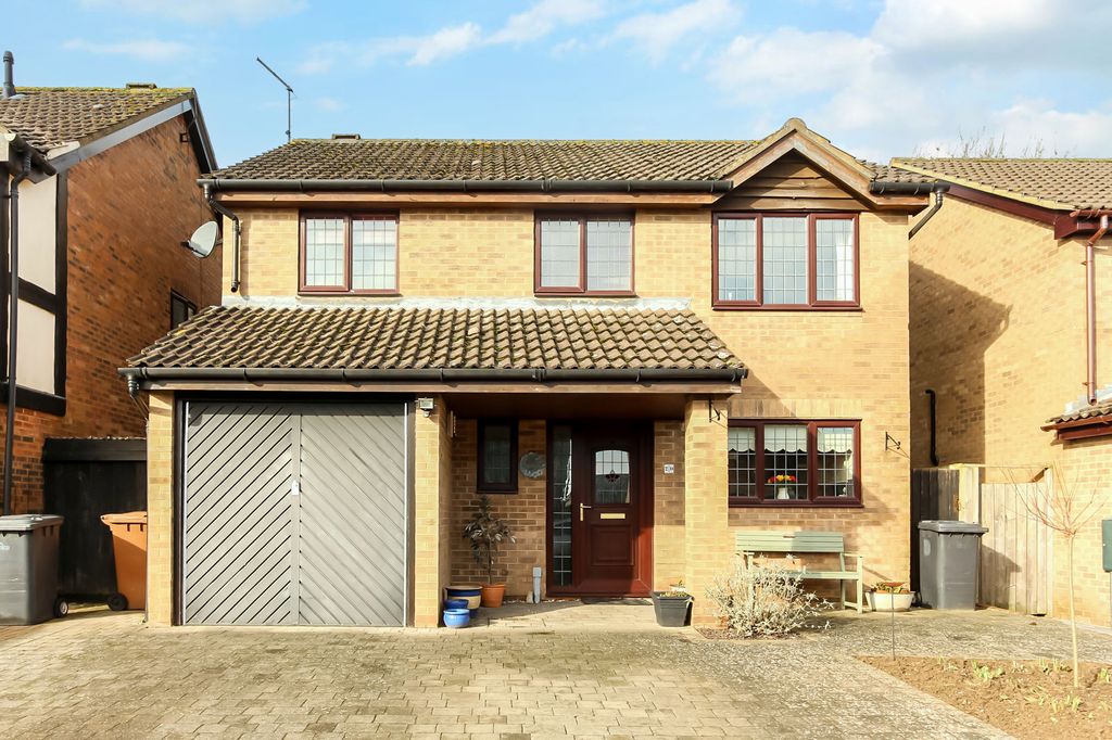 Property photo 1 of 16 Front