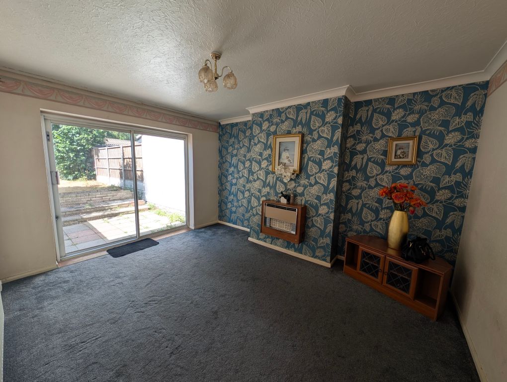 Property photo 3 of 14