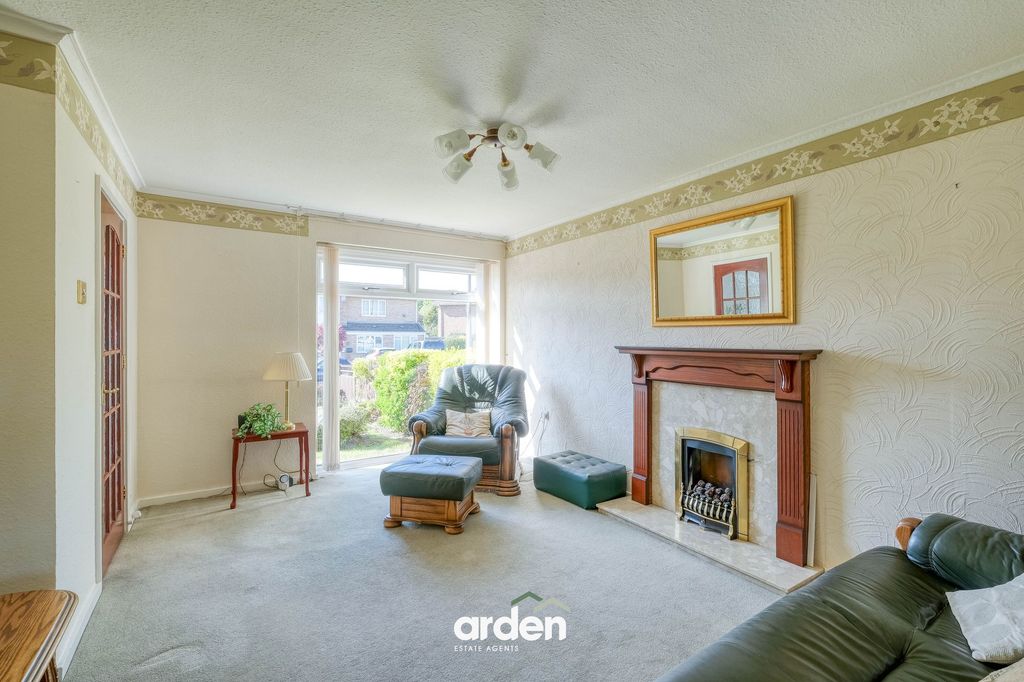 Property photo 3 of 19