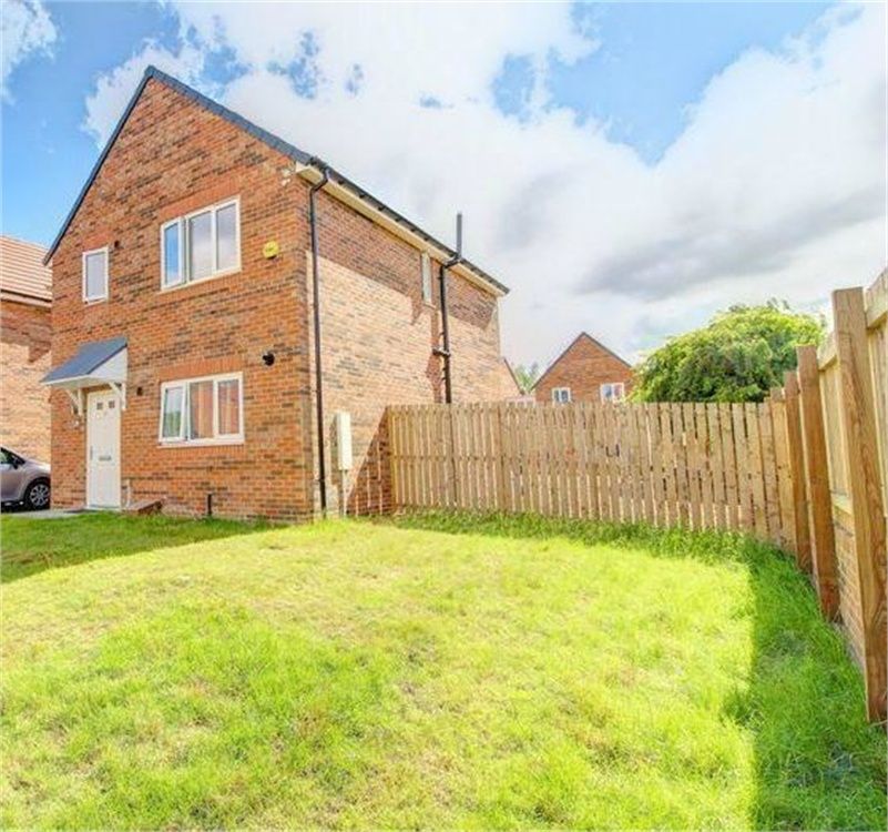 Property photo 1 of 9