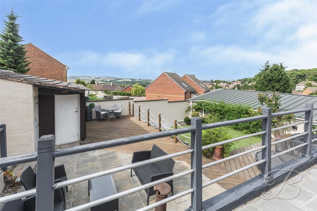 Property photo 2 of 30 CC5.Jpg