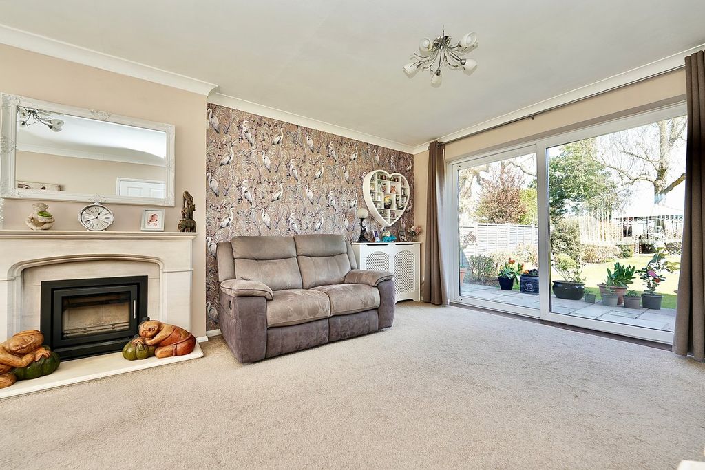 Property photo 2 of 22