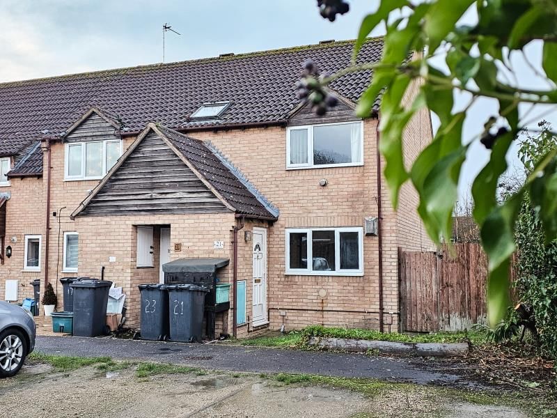 Property photo 1 of 8