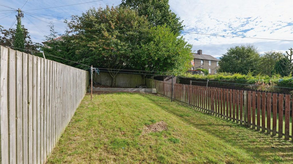 Property photo 3 of 21 19.Jpg