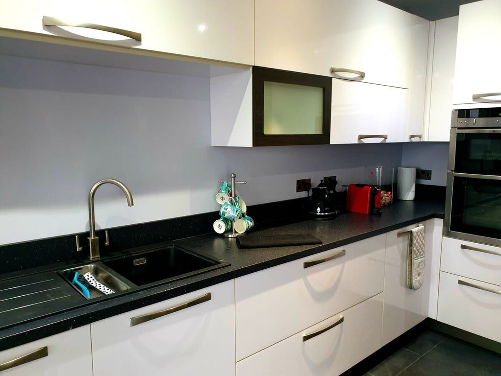 Additional image 6 of 6 bed end terrace house for saleHakin Point, Milford Haven SA73