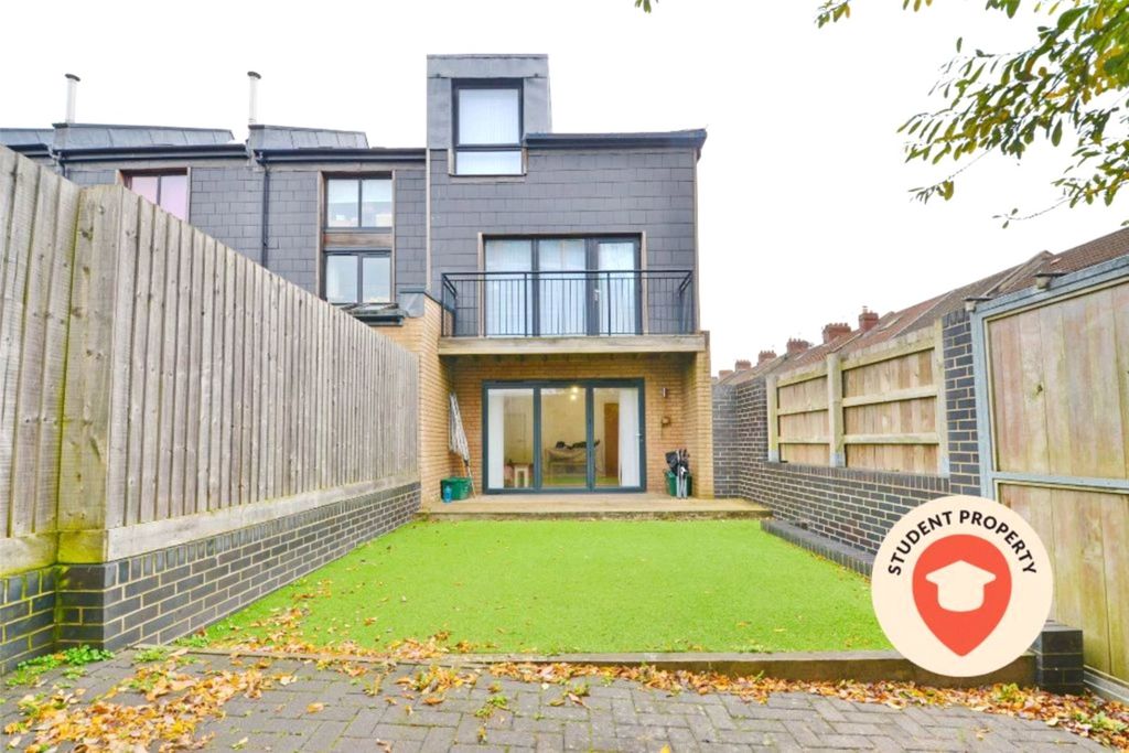 Property photo 1 of 11 Picture No. 01