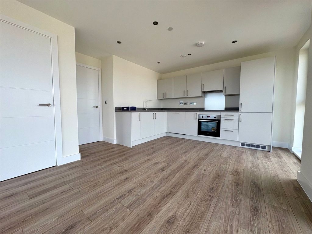 Property photo 1 of 11 Picture No. 01