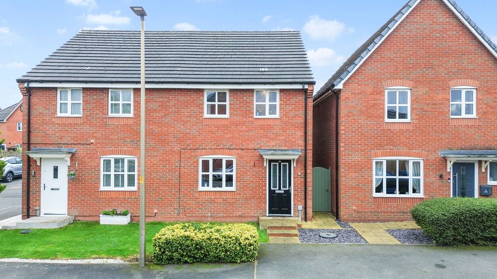 Property photo 1 of 21