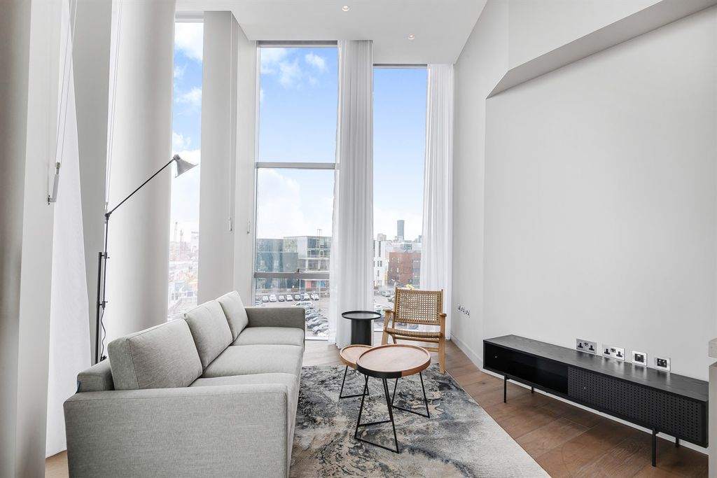 Property photo 1 of 14 (Main)