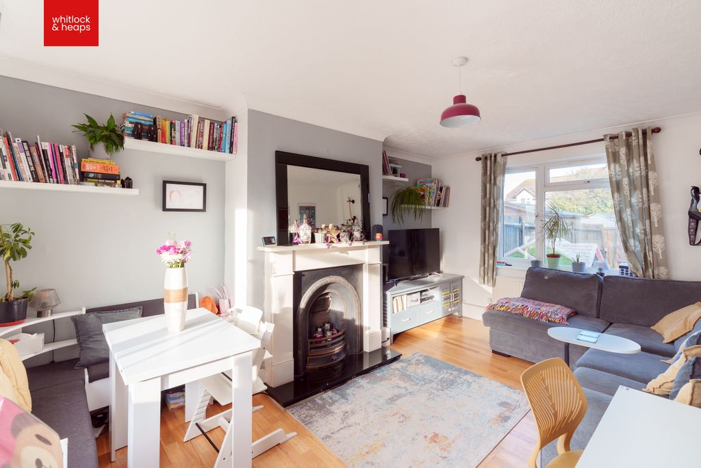 Property photo 3 of 17