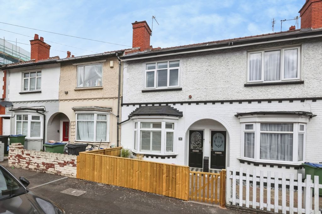 Property photo 1 of 16 Pbox-Img.Jpg